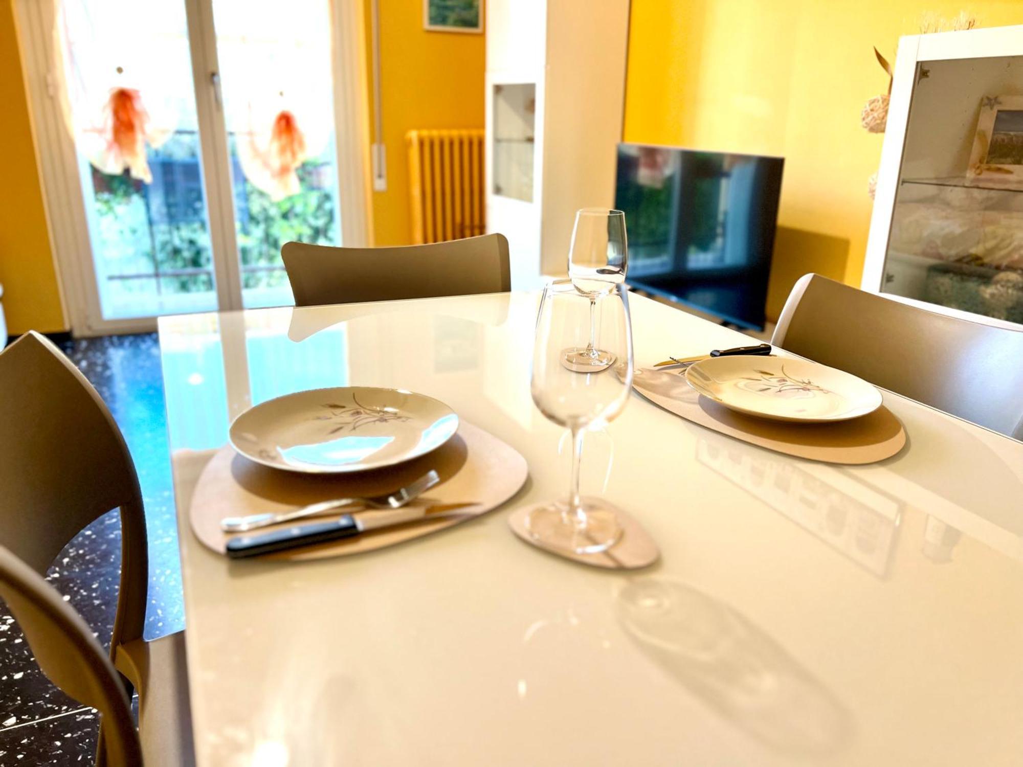 Apartmán La Stella Marina - 150 Metri Dal Mare Con Box Auto Spotorno Exteriér fotografie